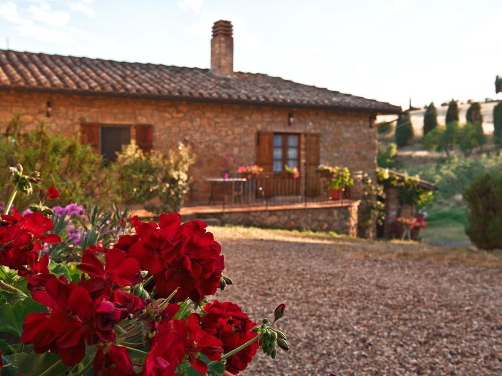 Agriturismo La Buca Di Bellugi San Quirico dʼOrcia Екстериор снимка
